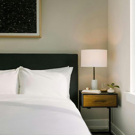 Sonder By Marriott Bonvoy Ovation Apartments Avenue Of The Arts Filadelfia Esterno foto